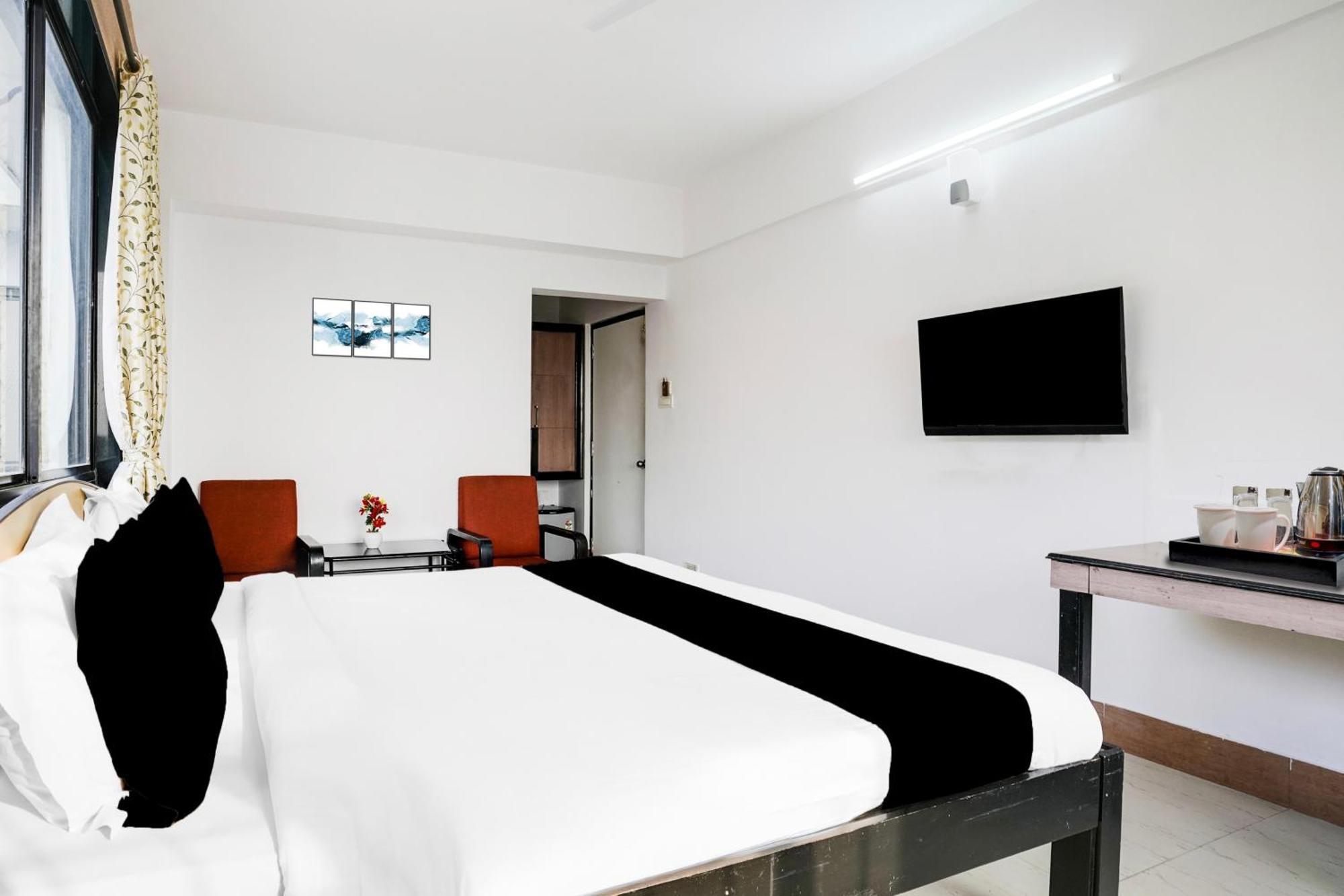 Super Townhouse Margao Near Railway Station Hotell Exteriör bild
