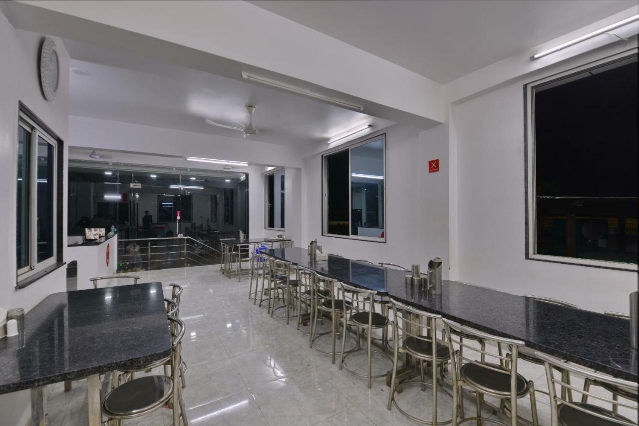 Super Townhouse Margao Near Railway Station Hotell Exteriör bild